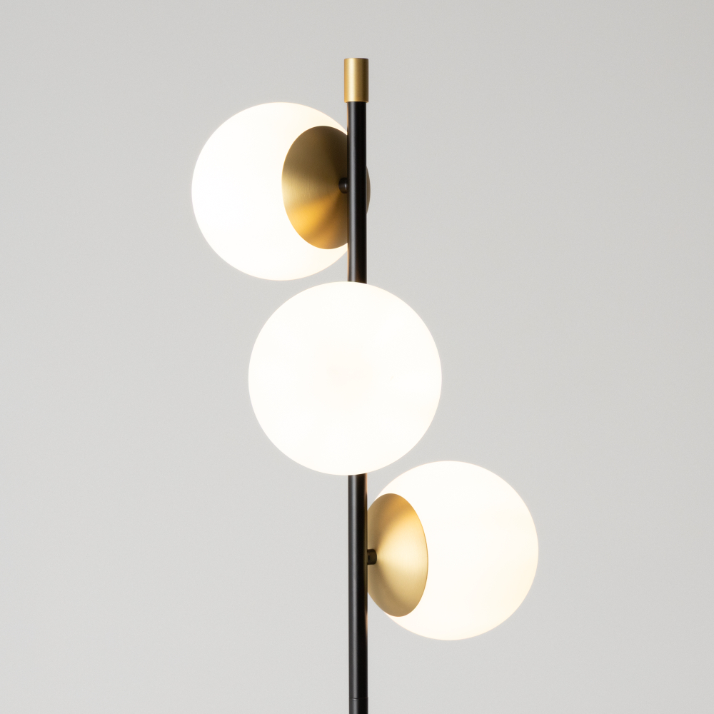 Напольный светильник (торшер) Maytoni MOD048FL-03G