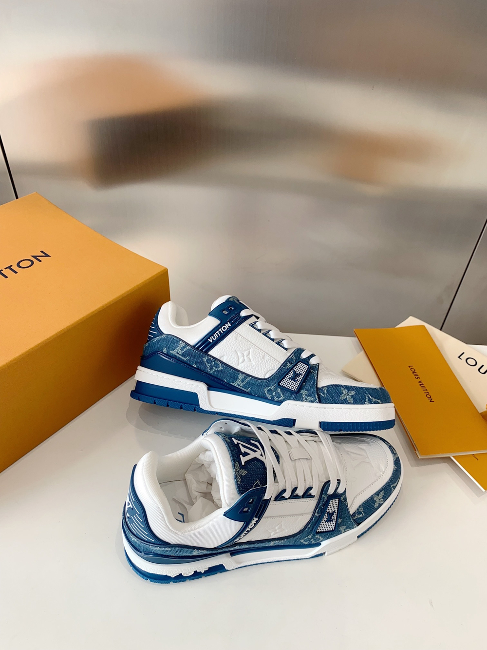 Louis Vuitton Trainer Sneaker