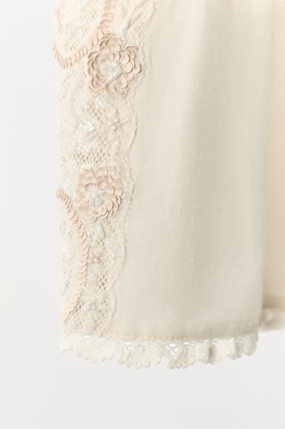 ZARA ВЫШИТЫЕ ШОРТЫ С БИСЕРОМ LIMITED EDITION, ЖЕЛТОВАТО-БЕЛЫЙ