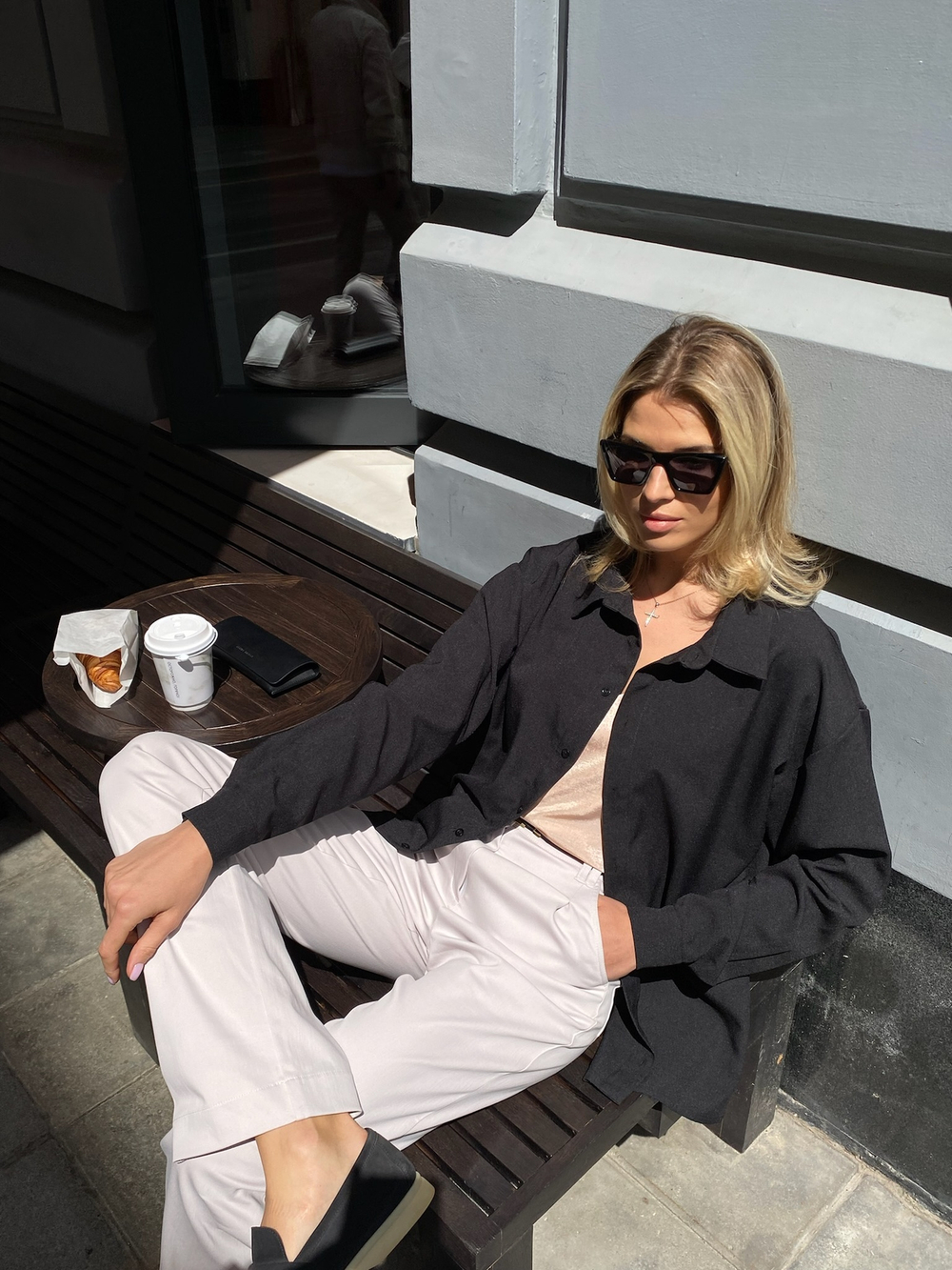 Черная рубашка Микадо