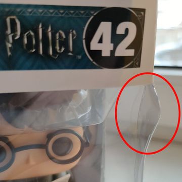 Фигурка Funko POP! Harry Potter Harry Potter with Marauders Map 14936 (уценка)