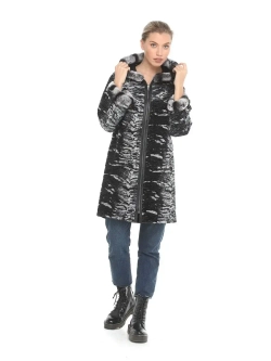 Женское пальто из натуральной кожи  с капюшоном двустороннее