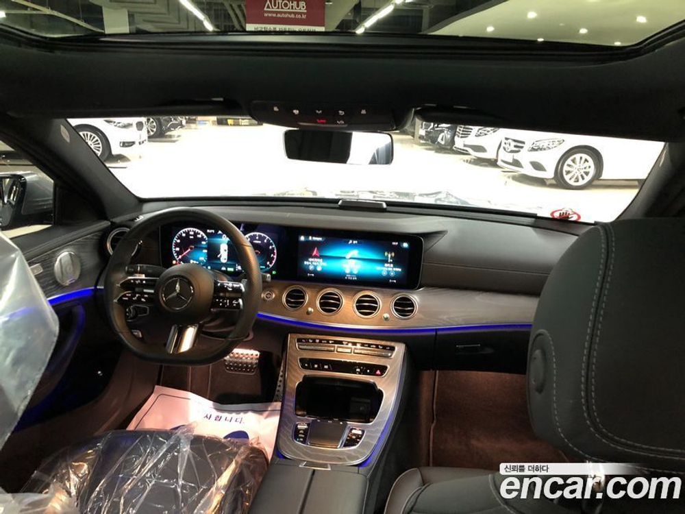 Mercedes-Benz E-Class W213 E350 4MATIC AMG Line (05.2022)