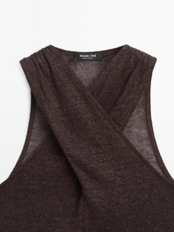 Massimo Dutti Топ из смесового льна на запáхе, коричневый