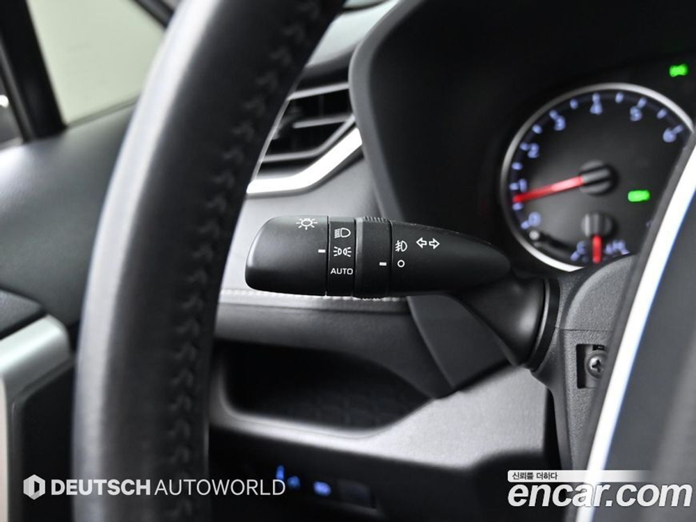 Toyota RAV4 5 Generation 2.5 2WD (12.2019)