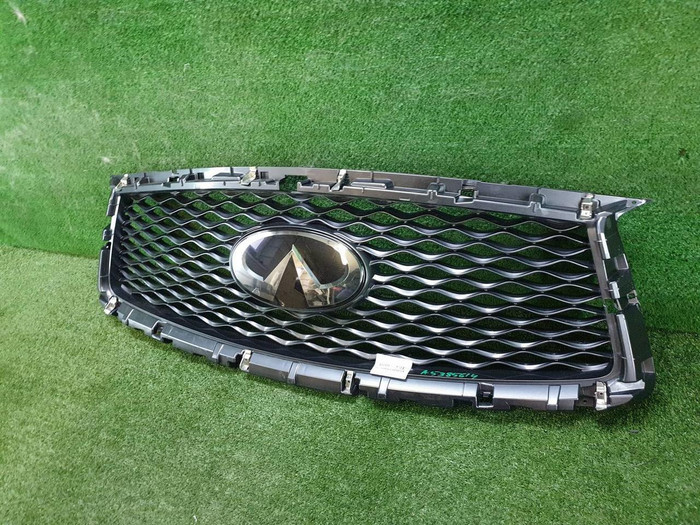 Решетка радиатора Infiniti QX50 2 (2017-н.в.)