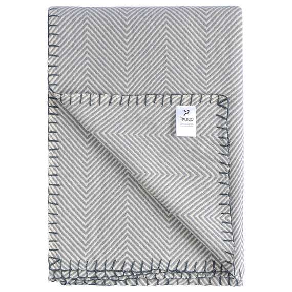 Плед из шерсти мериноса серого цвета из коллекции essential, 130х180 см