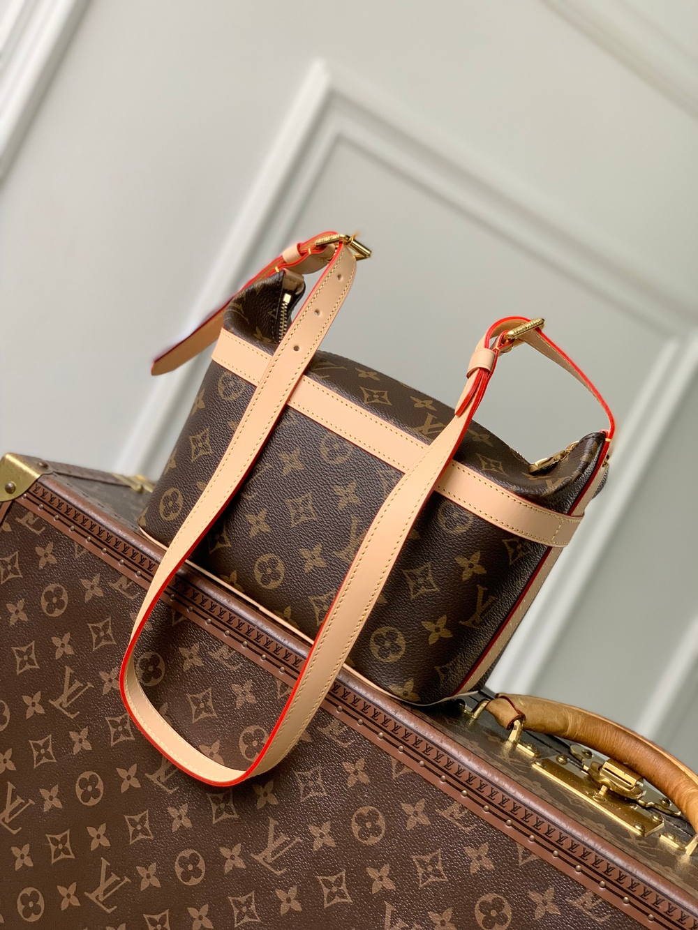 Louis Vuitton Cruiser Toiletry Bag