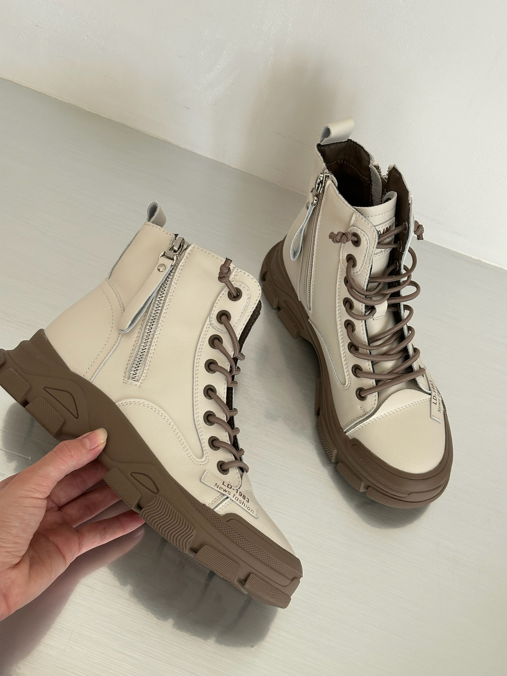 Ботинки из натуральной кожи