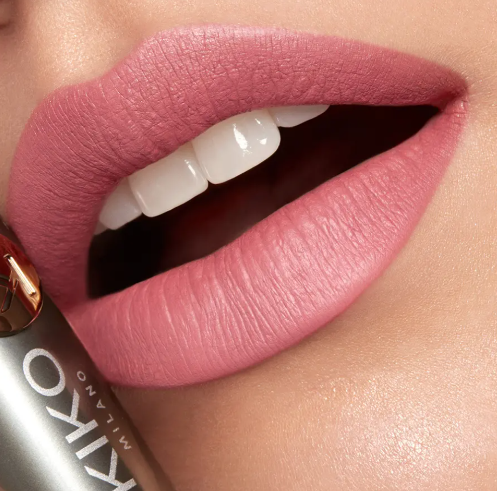 Стойкая кремовая помада с полуматовым финишем KIKO Milano Unlimited Stylo - 02