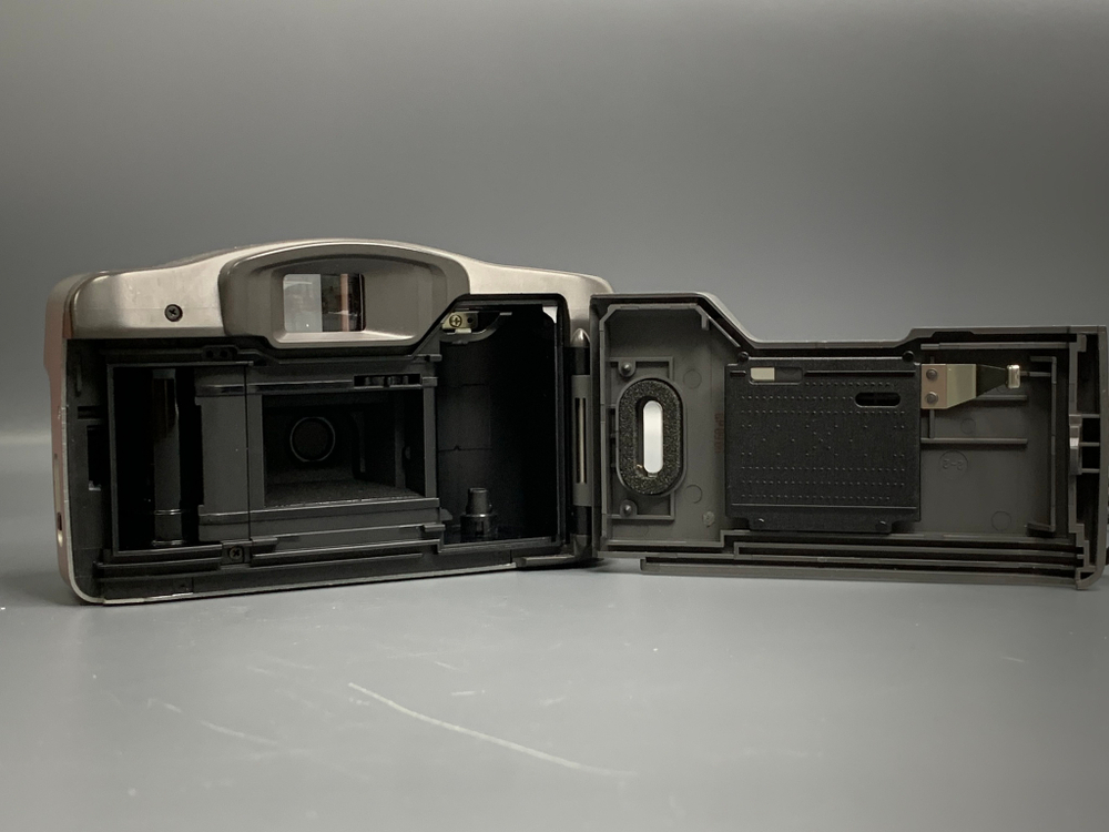 Пленочный фотоаппарат Canon Prima BF-9S