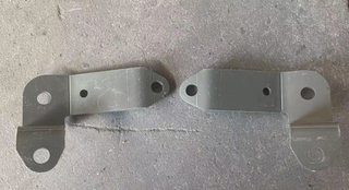 Правый кронштейн переднего стабилизатора самосвала Sinotruk C7H, Howo T5G 6*4