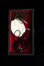 Длинные бусы Alethea из черного агата Loginova x QUARZ