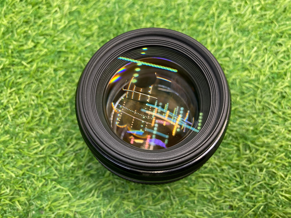 Canon EF 85mm 1.8 USM