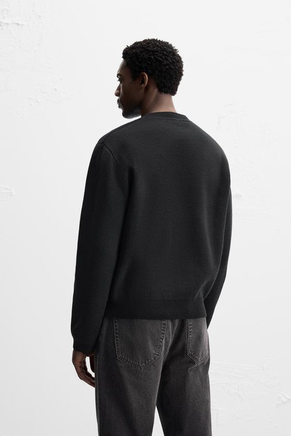 ZARA СВИТЕР ИЗ РЕЛЬЕФНОЙ ТКАНИ, ЧЕРНЫЙ