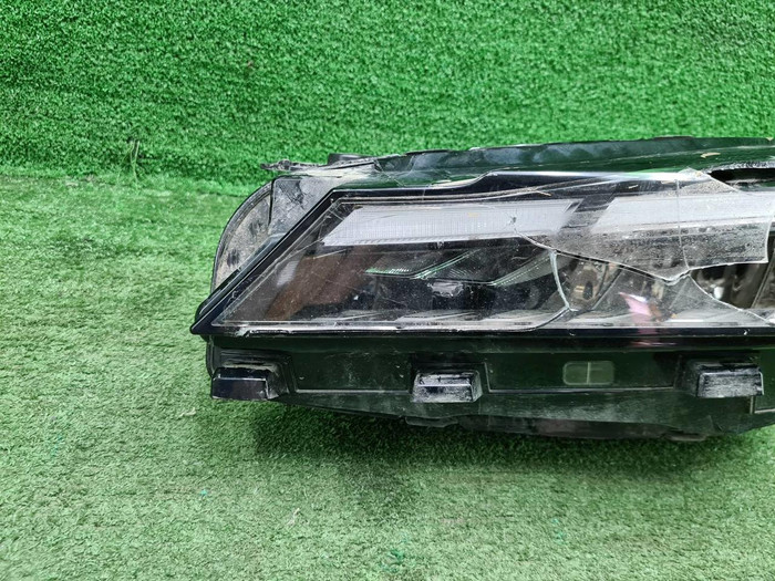 Битая Фара левая Geely Coolray (2023-н.в.) LED