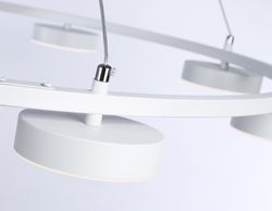 Ambrella Подвесной светодиодный светильник с пультом LineTech FL51761