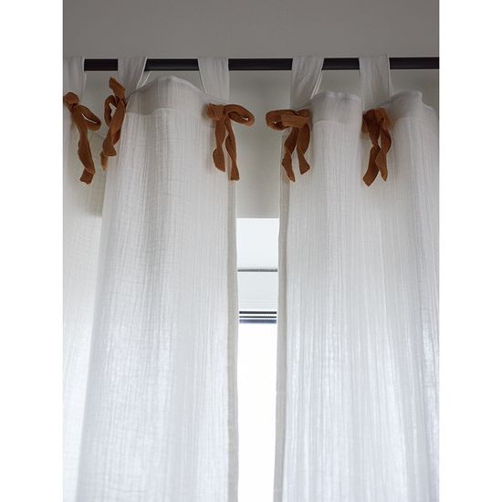 Штора из муслина с декором цвета карри из коллекции essential, 150х290 см