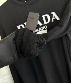 Свитер Prada Milano