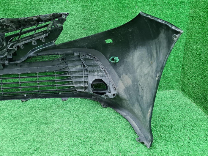 Бампер передний Toyota Camry 8 XV70 (2017-2021)