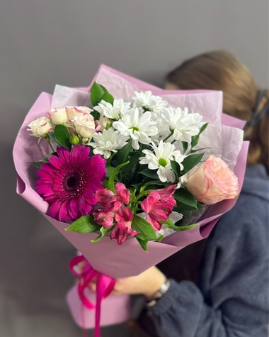 Авторский букет в сиреневой гамме