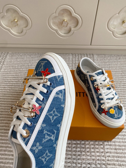 Louis Vuitton Lagoon Sneaker