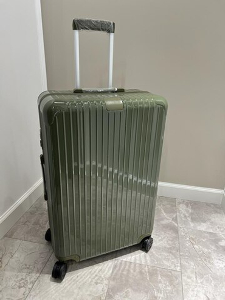 Чемодан Rimowa