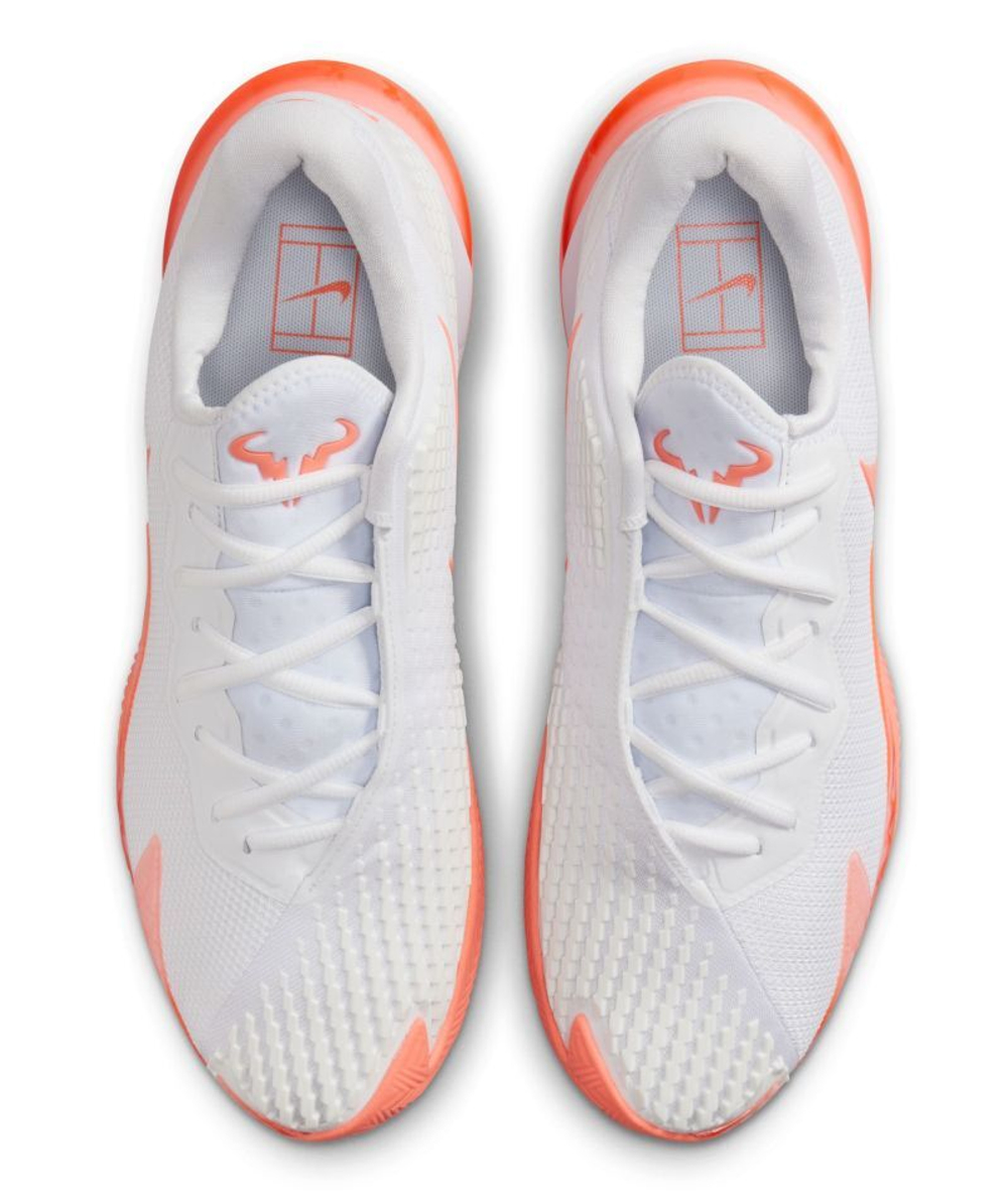 Мужские кроссовки теннисные Nike Air Zoom Vapor Cage 4 Rafa Clay - white/bright mango/white