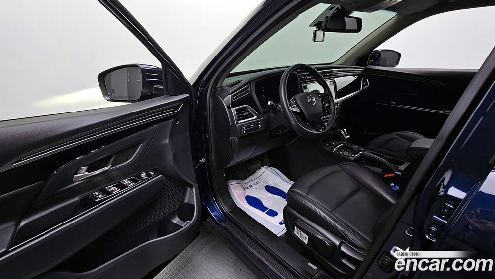 KG Mobility (Ssangyong) Beautiful Korando Дизель 1.6 2WD 딜라이트 Plus (08.2019)