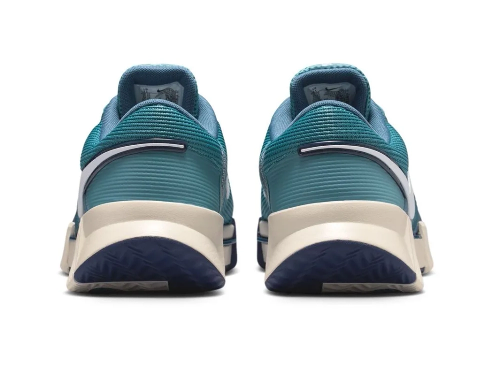 Мужские кроссовки теннисные Nike Zoom GP Challenge 1.5 Clay - smokey blue/white light/bone