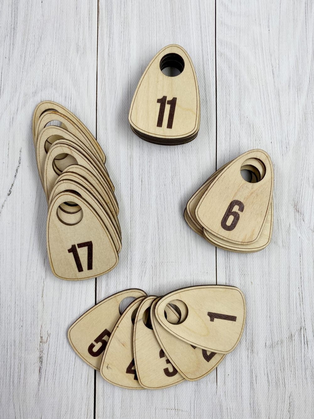 деревянные номерки