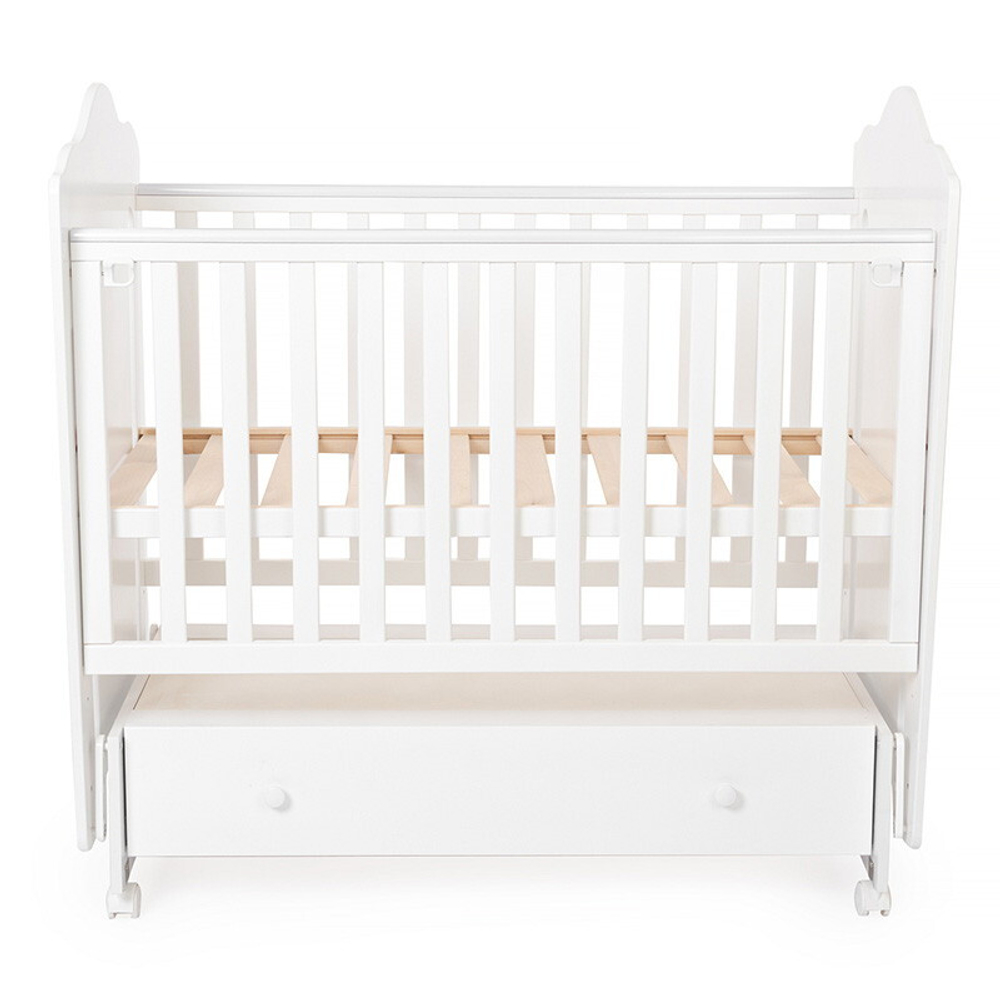 Детская кроватка Vikalex Мишкина Компания маятник, колесо белый