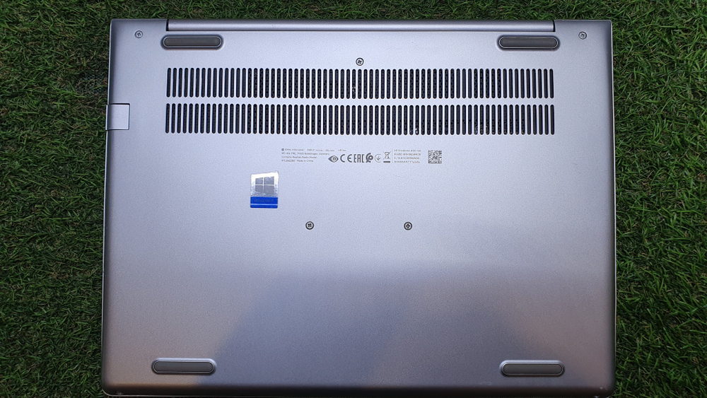 Ноутбук HP i5-8/8Gb/FHD