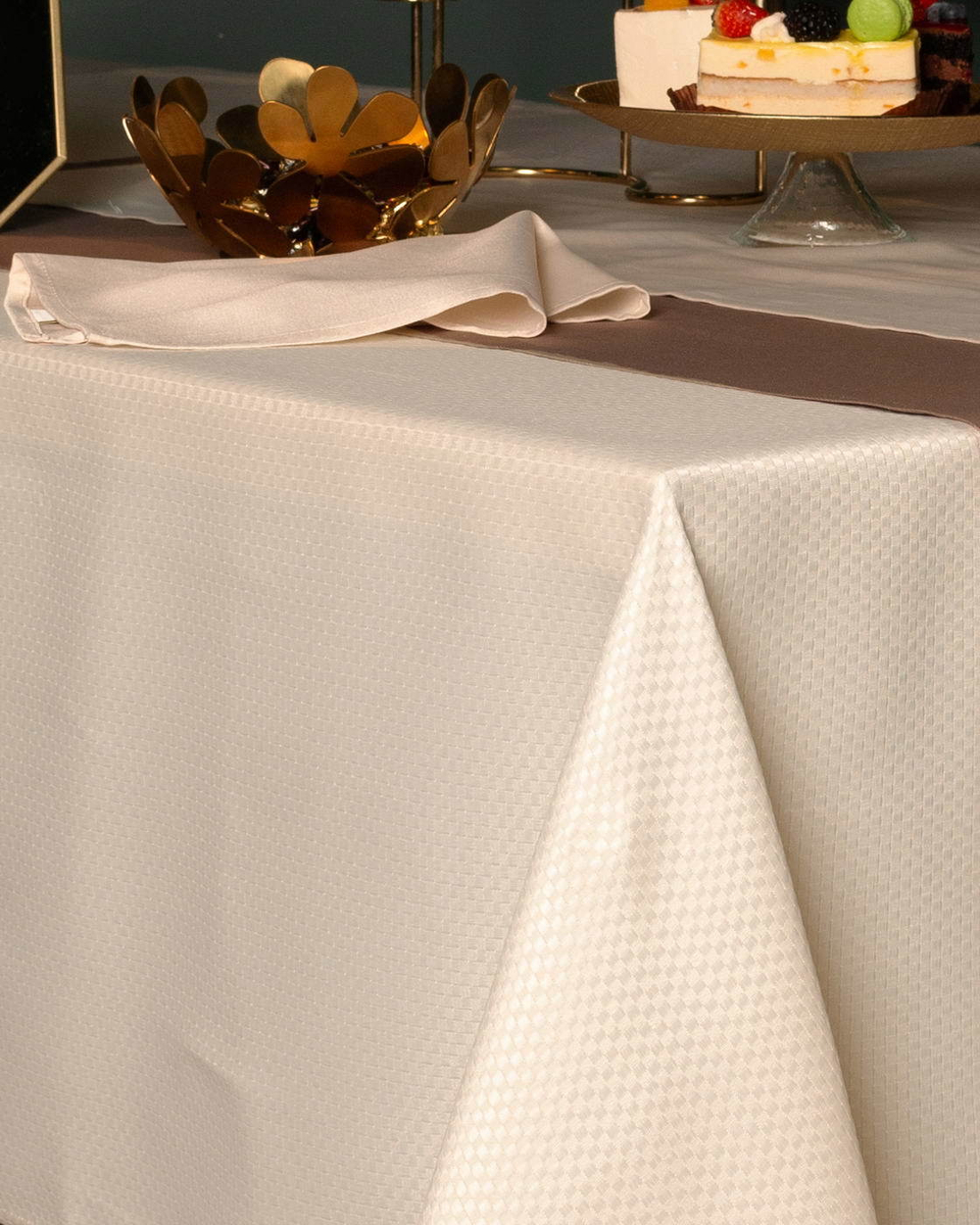 Скатерть круглая 160 Sofi De MarkO Ирида кремовая