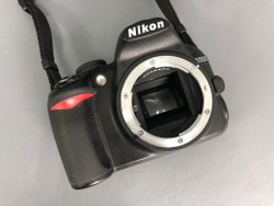 Nikon D3100 kit 18-55mm 13.000 кадров