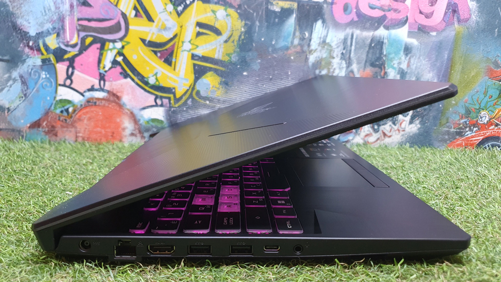 Игровой ASUS Ryzen 5/16Gb/RTX 3050 4Gb/144Hz/TUF A15 FA506NC-HN065 (90NR0JF7-M005F0)/Windows 11