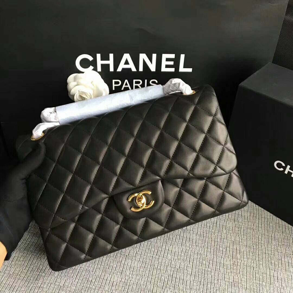 Chanel Flap 30 cm