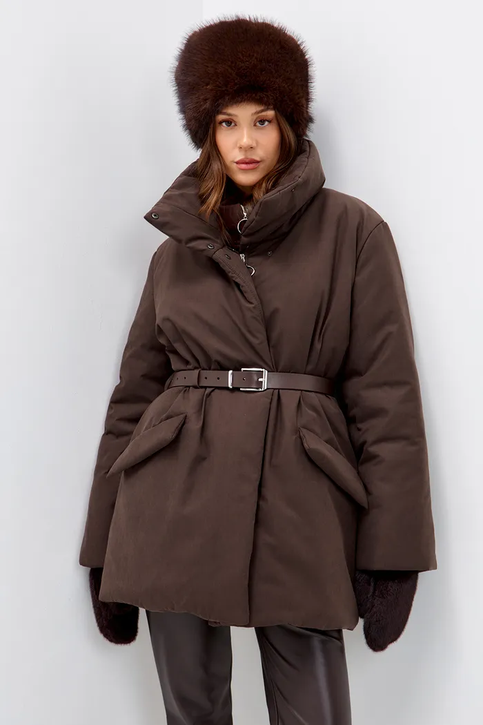 Куртка зимняя на поясе Фрости шоколадного цвета