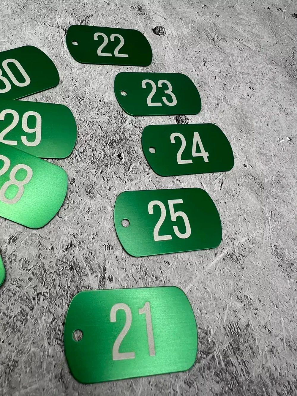 Номерки на ключи металлические