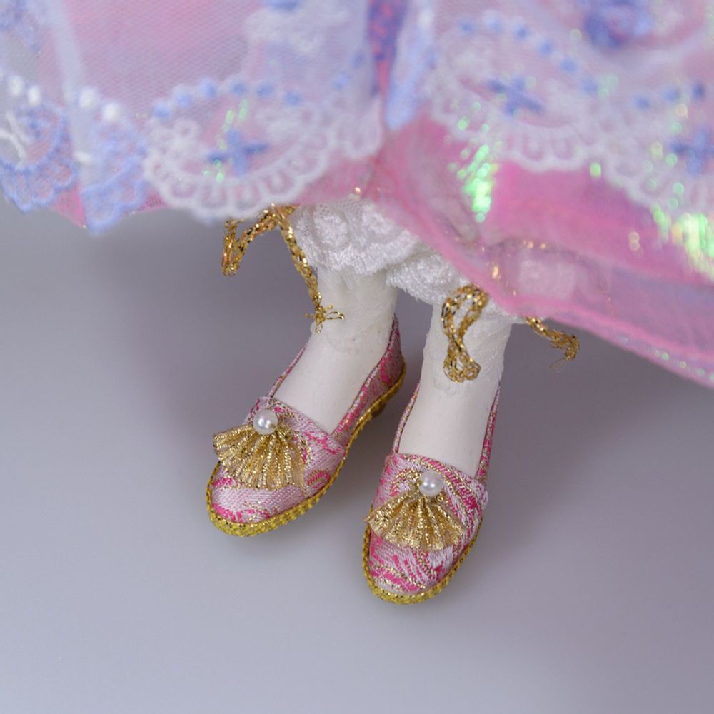 Кукла Мальвина