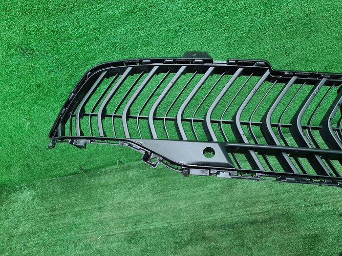 Решетка перед. бампера Citroen C5 Aircross (22-нв)