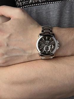 Мужские японские часы Seiko SNP165P1