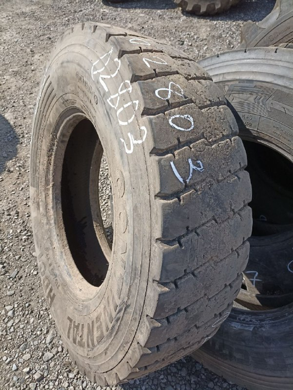 315/80R22.5 Continental HDC1 шина б/у