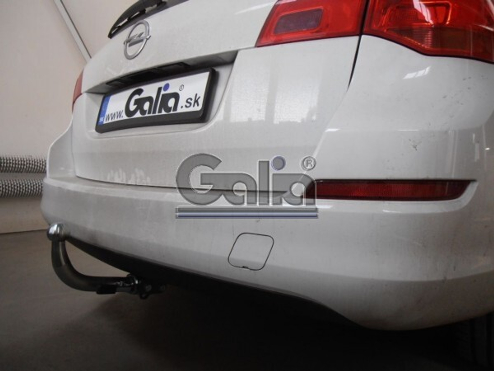 Фаркоп оцинкованный Galia O061C для Opel Astra J седан/универсал 2009-2015(паспорт и сертификат в комплекте)(без электрики)
