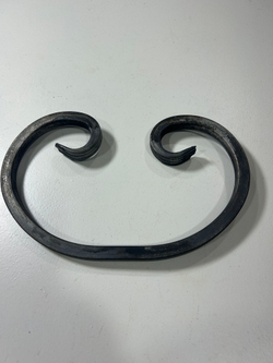 Кованый элемент Вензель 130х230мм квадрат полнотелый 10х10мм