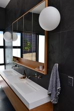 Плитка-сланец черный, натуральный скол Pharaon 600x600x10