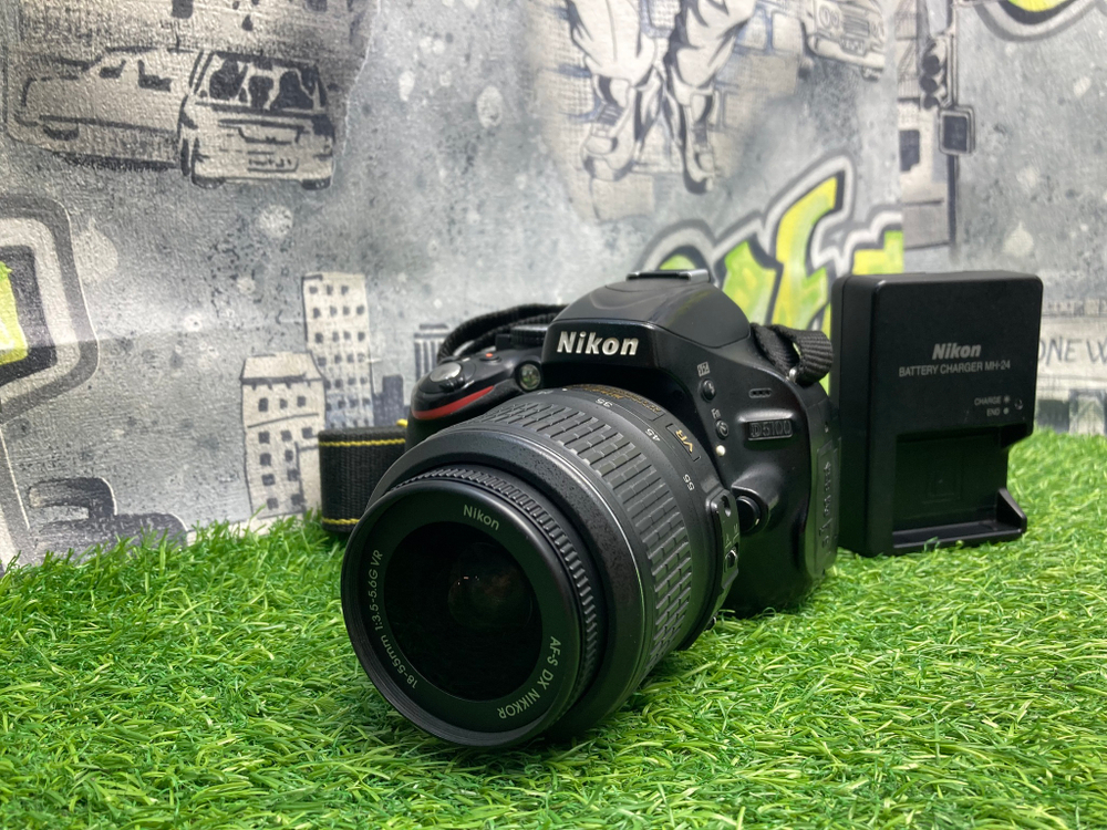 Nikon D5100 Kit AF-S DX 18-55mm 94.000 кадров