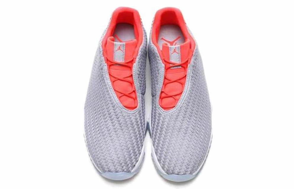 Кроссовки Jordan Future Low 'Wolf Grey Infrared'