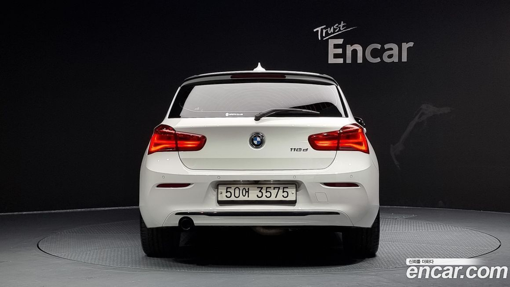 BMW 1 Series (F20) 118d Sports Special Editions 5 даерей (08.2019)