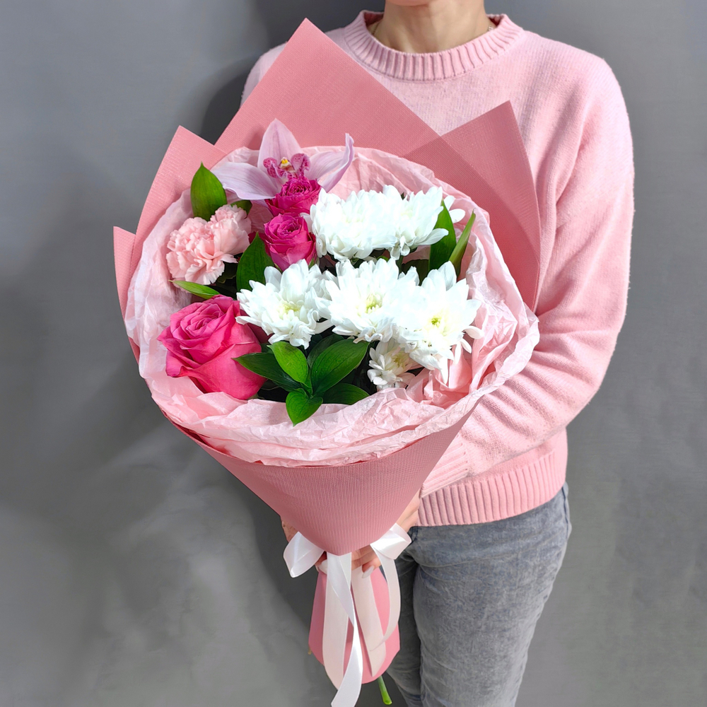 Авторский букет в розовой гамме